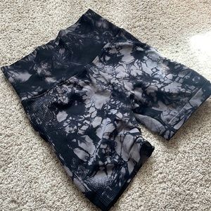 Scrunch Tie Dye Shorts
